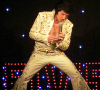 Chris Field as Elvis