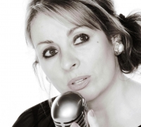Carol Ray - experienced events vocalist